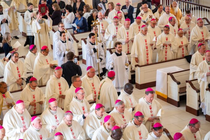 U.S. Conference of Catholic bishops celebrate Mass to ‘beg the Holy Spirit to inspire’ fall assembly