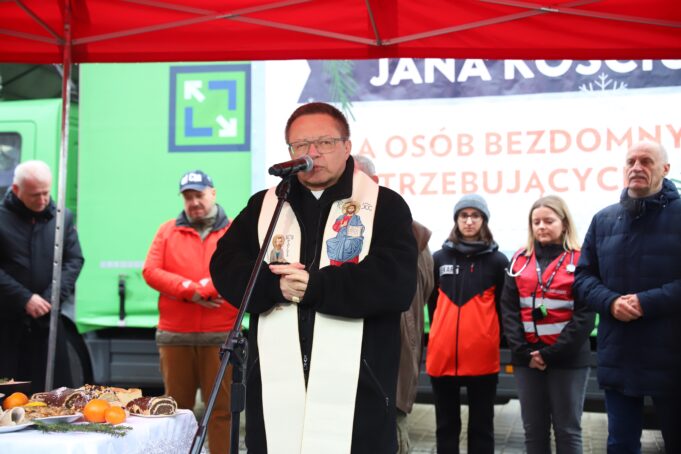 New archbishop Cardinal Grzegorz Rys of Kraków, Poland, tells faithful that without them he ‘doesn’t make sense’