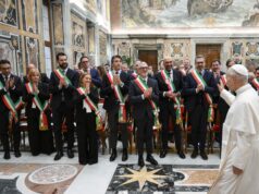 Political authority should embody humility, honesty, sharing, Pope Leo XIV says
