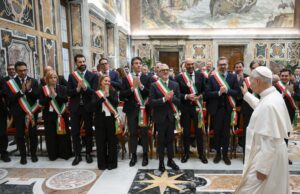 Political authority should embody humility, honesty, sharing, Pope Leo XIV says