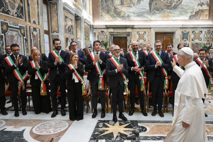 Political authority should embody humility, honesty, sharing, Pope Leo XIV says