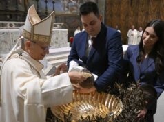 Baptism provides light in darkness, gateway to heaven, Pope Leo XIV says as he christens 20 infants in Vatican City