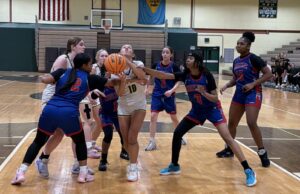 Basketball takes center stage for Catholic high school teams in Diocese of Wilmington