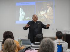 Msgr. Arturo Bañuelas receives 2026–2027 Lumen Christi Award