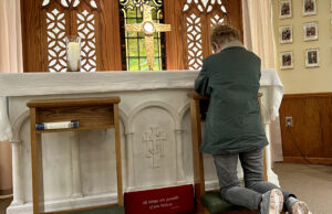 Diocese of Wilmington parishes near and far continue drawing people to adoration during National Eucharistic Revival