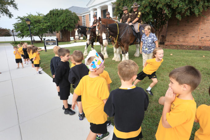 Deacon Walter Ferris, a former police officer, urges first responders at Blue Mass to maintain hope — Photo gallery