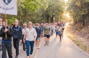 Annual ‘Three Hearts Pilgrimage’ seeks to unite families, pray for country