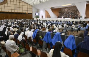 Consecrated men, women point the path to peace, salvation, Pope Leo XIV says