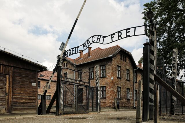 FILE AUSCHWITZ-BIRKENAU