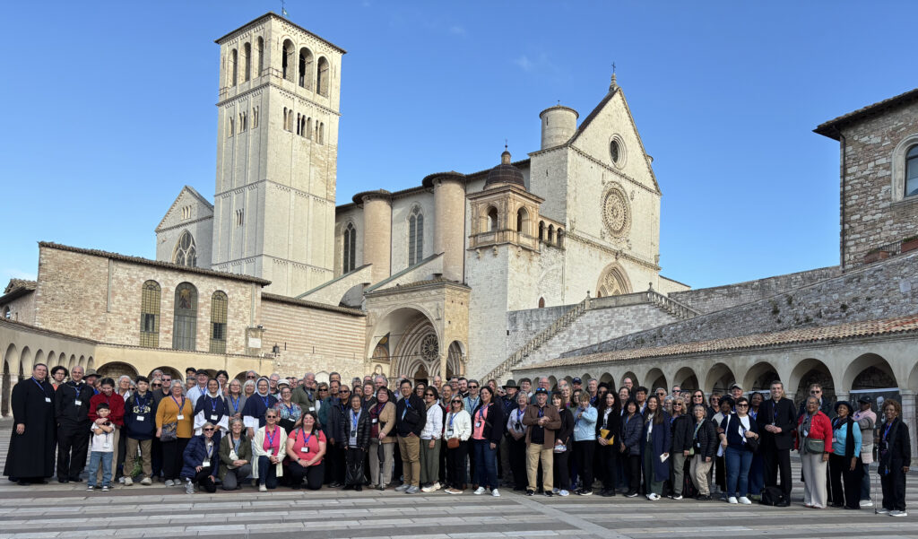 Mass at Basilica of St. Francis in Assisi starts the day, visit to winery concludes it for jubilee pilgrimage: Catholic Forum in Italy
