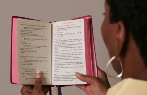 ‘A gift from God’ — Catholic parishes encouraged to start Liturgy of Hours ahead of new edition