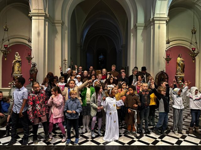 BELGIUM HOLYWINS ALL SAINTS