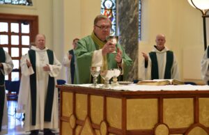 How to ‘deepen’ communion in increasingly polarized world is focus of Indiana conference