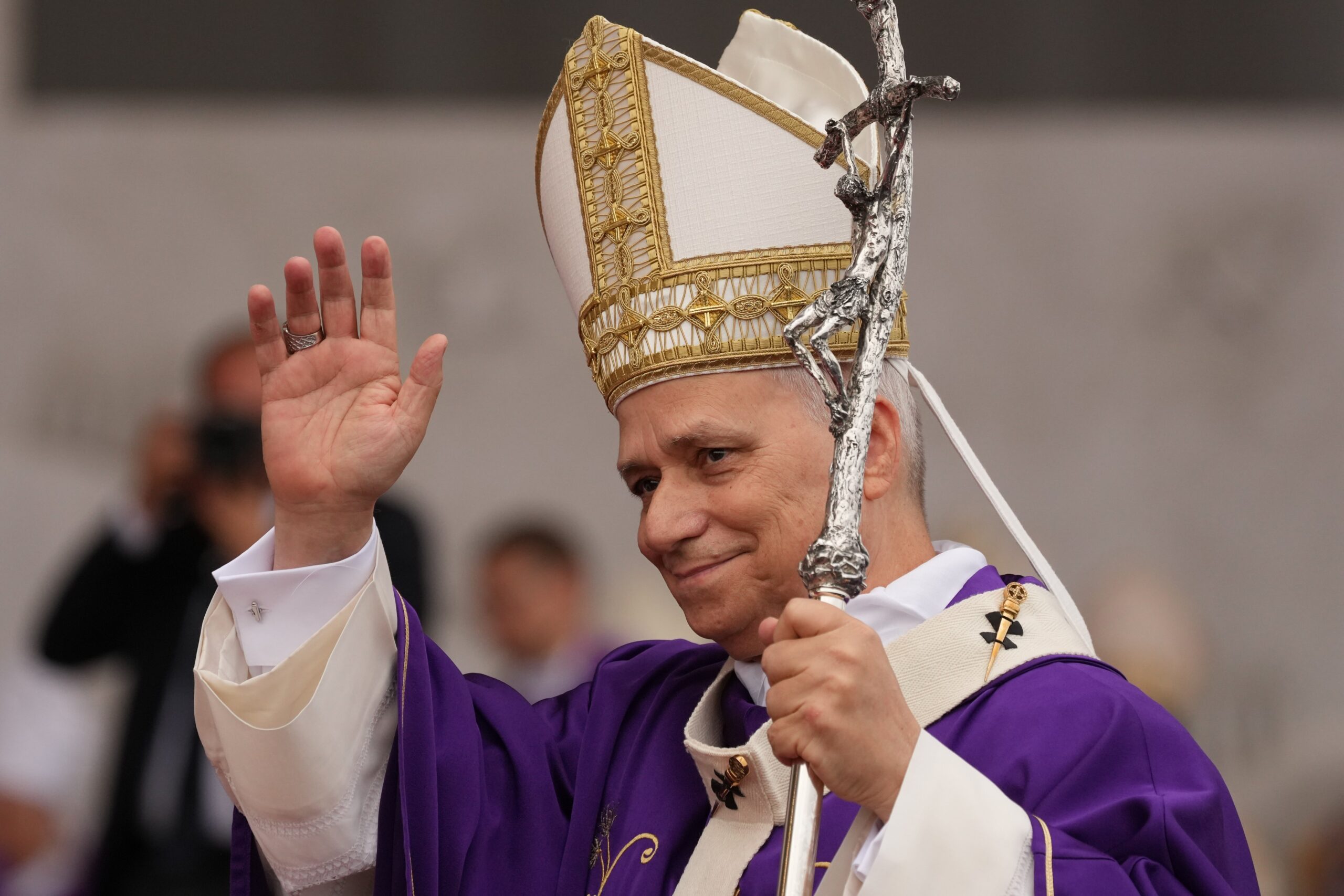 Choose the way of peace, Pope Leo XIV says as he leaves Lebanon