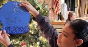Padua Academy students, faculty celebrate Advent, Christmas