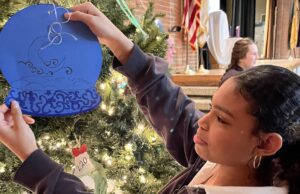 Padua Academy students, faculty celebrate Advent, Christmas