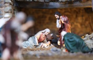 At Christmas, we are drawn toward the contemplative stillness of ‘Mary’s love-struck heart’ — Catherine Cavadini