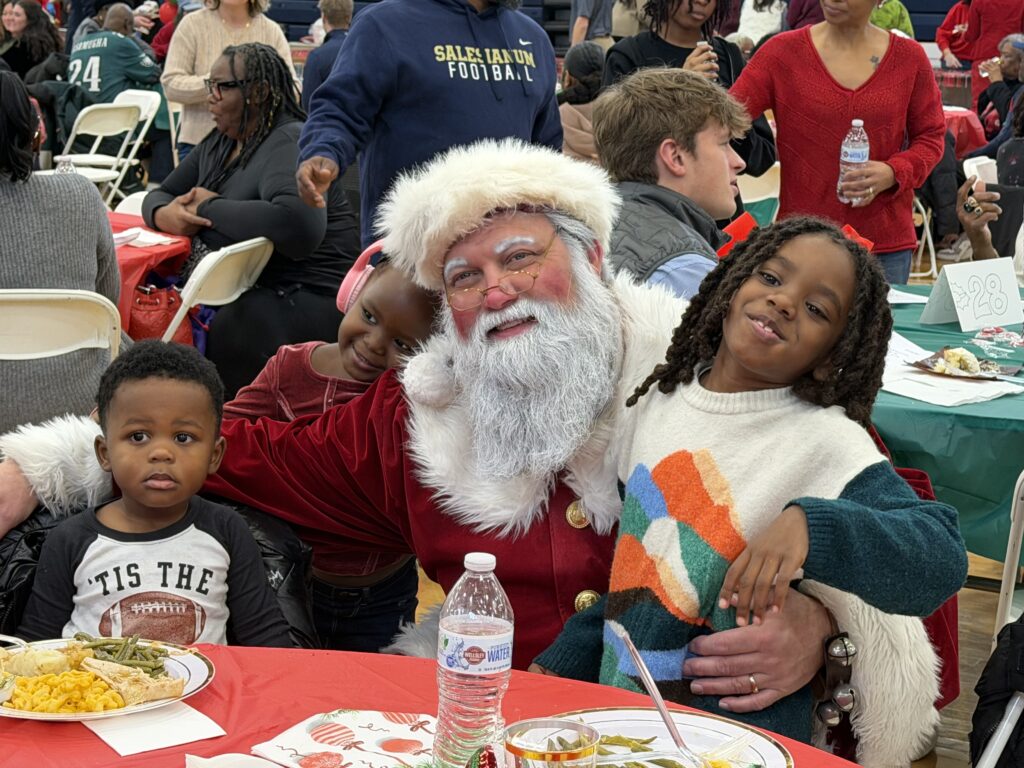 Wilmington residents join Salesianum School students, their families, for Christmas Day lunch: photo gallery