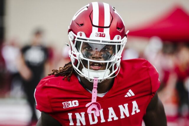 INDIANA HOOSIERS RUNNING BACK ROMAN HEMBY