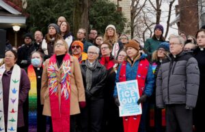 Minneapolis Catholic leaders speak out about community fear after ICE-involved shooting