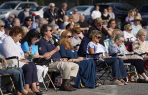 DHS policy change on wait times for religious workers draws praise from U.S. bishops