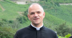 Traditionalist Society of St. Pius X moves toward new bishop consecrations despite Vatican tensions