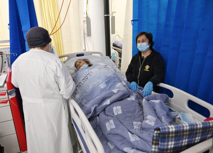 Palestinian sisters pray through war at Hadassah University Hospital: ‘We pray for the whole world to live in peace and love’