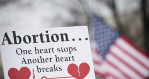 Wyoming enacts fetal heartbeat abortion ban, Gov. Mark Gordon predicts legal fight