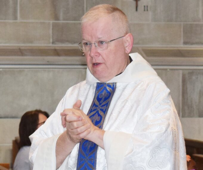 Pope Leo XIV appoints Illinois native Father Godfrey Mullen as bishop of Belleville