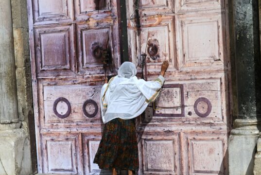Israeli authorities close all holy sites in Old City Jerusalem citing security concerns