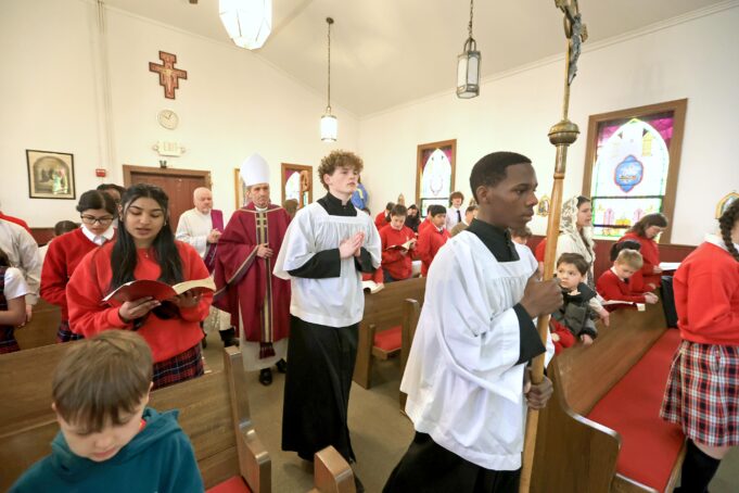 Bishop Koenig celebrates Mass during annual visit to Aquinas Academy in Bear