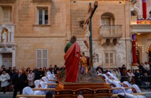 Holy Week around the world: faith expressed through culture and tradition: Photo gallery