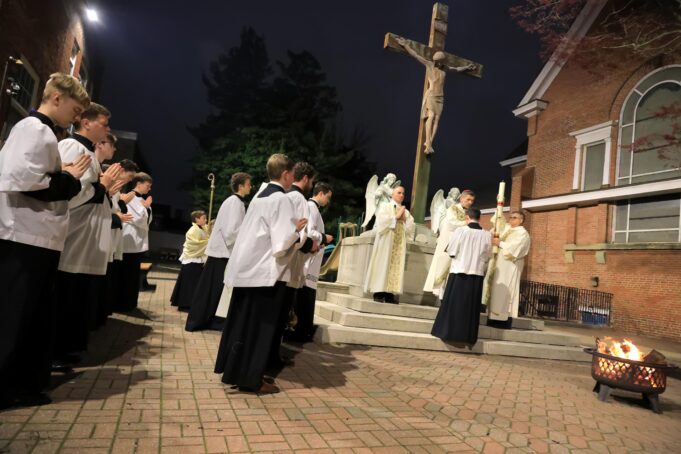 Triduum in Diocese of Wilmington includes Easter Vigil celebration with Bishop Koenig at Cathedral of St. Peter — Photo gallery