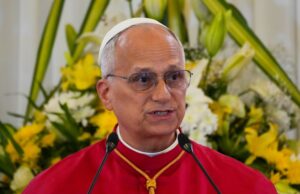 Pope Leo XIV models calm, Gospel-centered response to criticism from President Trump