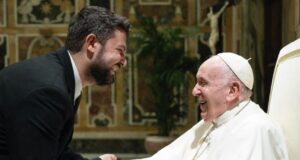 Journalist recalls Pope Francis’ emotional hospital goodbye and final words