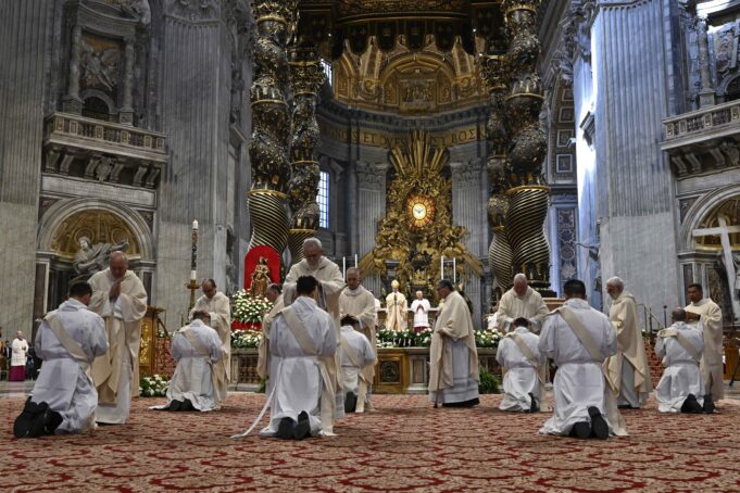 Pope Leo XIV urges priests to keep church doors open in Good Shepherd Sunday homily — Photo gallery