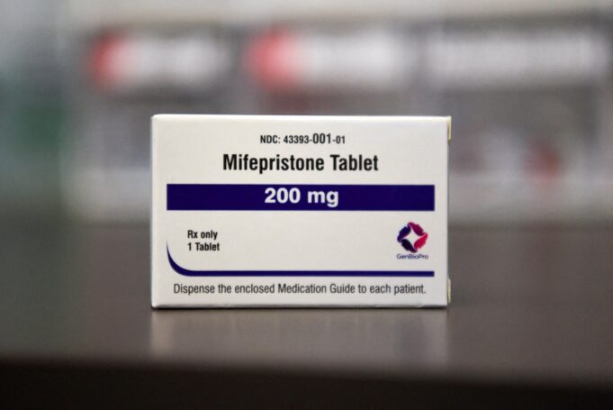 Supreme Court temporarily pauses ruling that blocked access to abortion pill by mail