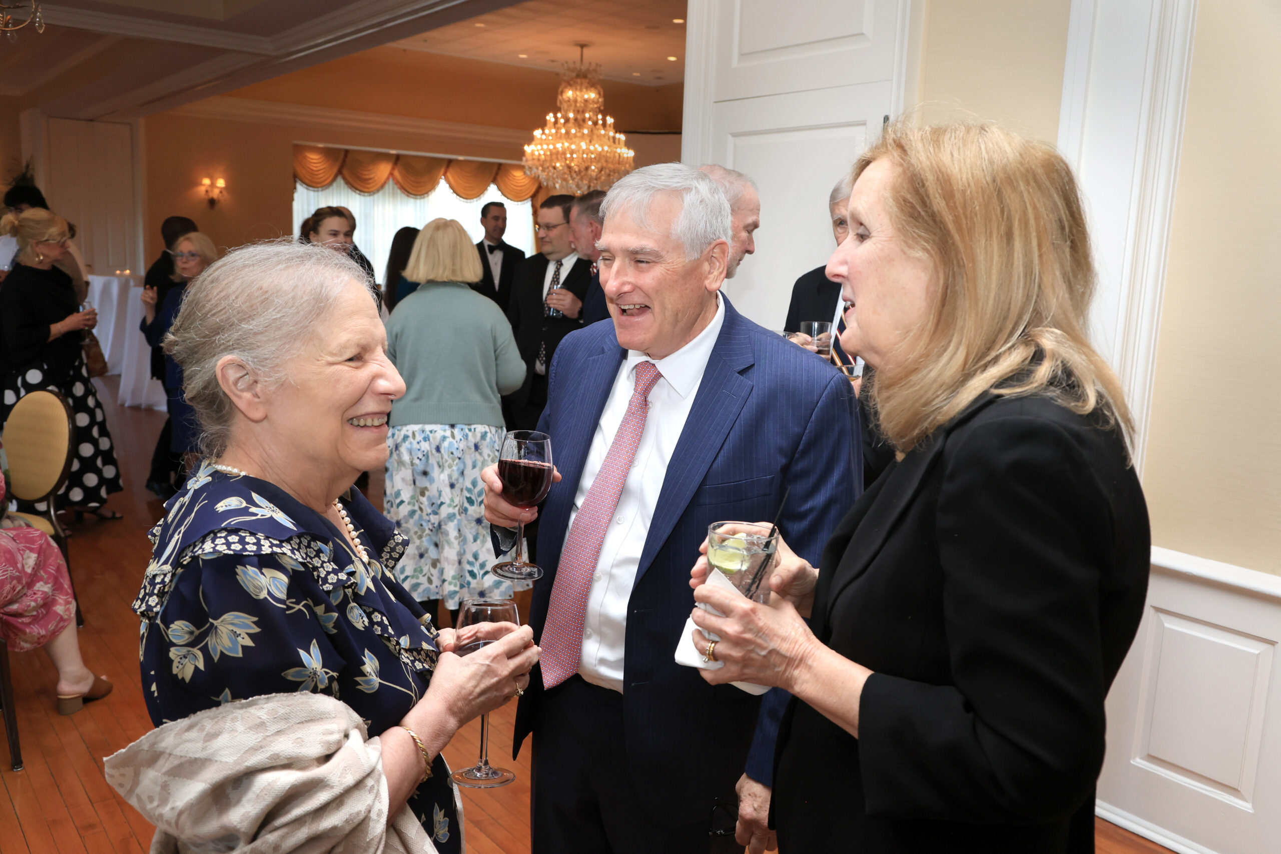 Attorney Kathleen Duffy Smith honored with Msgr. Taggart Award by St. Thomas More Society of Diocese of Wilmington