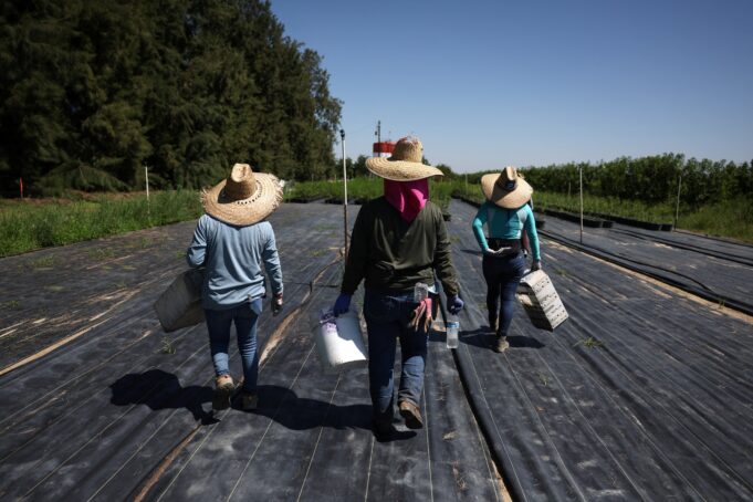 U.S. bishops oppose proposed limits on housing, work permits for asylum-seekers and other migrants
