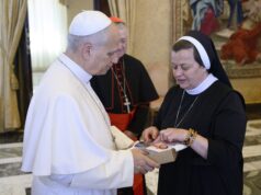Ukrainian Sister Lucia Murashko pleads with Pope Leo XIV to ‘end the war’ during Vatican audience