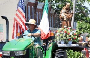 Saints and parishioners go marching in as annual St. Anthony of Padua Italian Festival opens in Wilmington