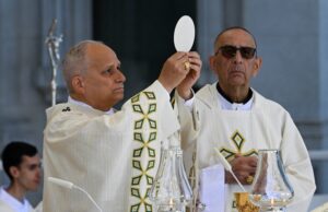 Pope Leo leads massive Corpus Christi procession through Madrid: ‘A love stronger than death’