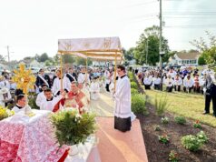‘It’s a good time to come together and bond and adore our Lord’: National Eucharistic Pilgrimage draws diverse crowd to Georgetown: Photo gallery