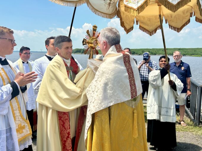 Wilmington Mass of dedication of the United States to the Sacred Heart: Bishop Koenig homily