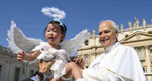 Pope reflects on Spain trip, says migration concerns call for Christians to reread the Gospel