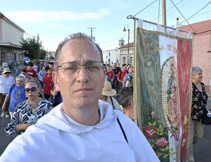 At Nogales border Mass, Dominican Father Brendan Curran reflects on faith, migration and belonging