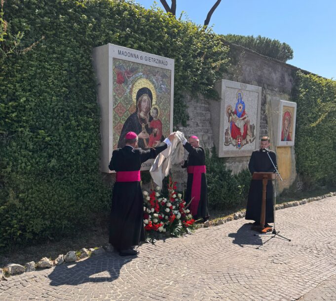 Our Lady of Gietrzwald mosaic unveiled in Vatican Gardens ahead of 2027 Jubilee