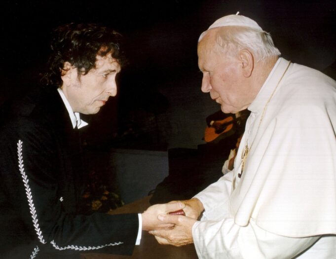 Bob Dylan makes me want to be 80. Or even 85: ‘When you’re young you think that time moves forward’ — Elizabeth Scalia