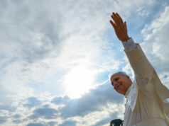 Pope Leo XIV calls Catholics to work for justice, peace and fraternity, remain righteous