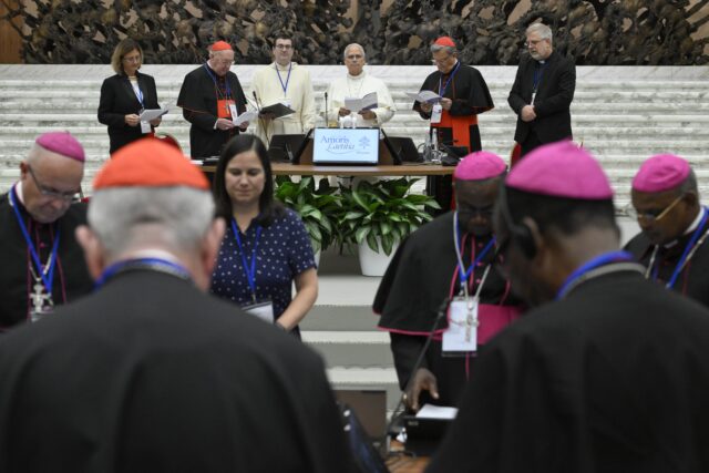 POPE LEO OPENING FAMILY MEETING